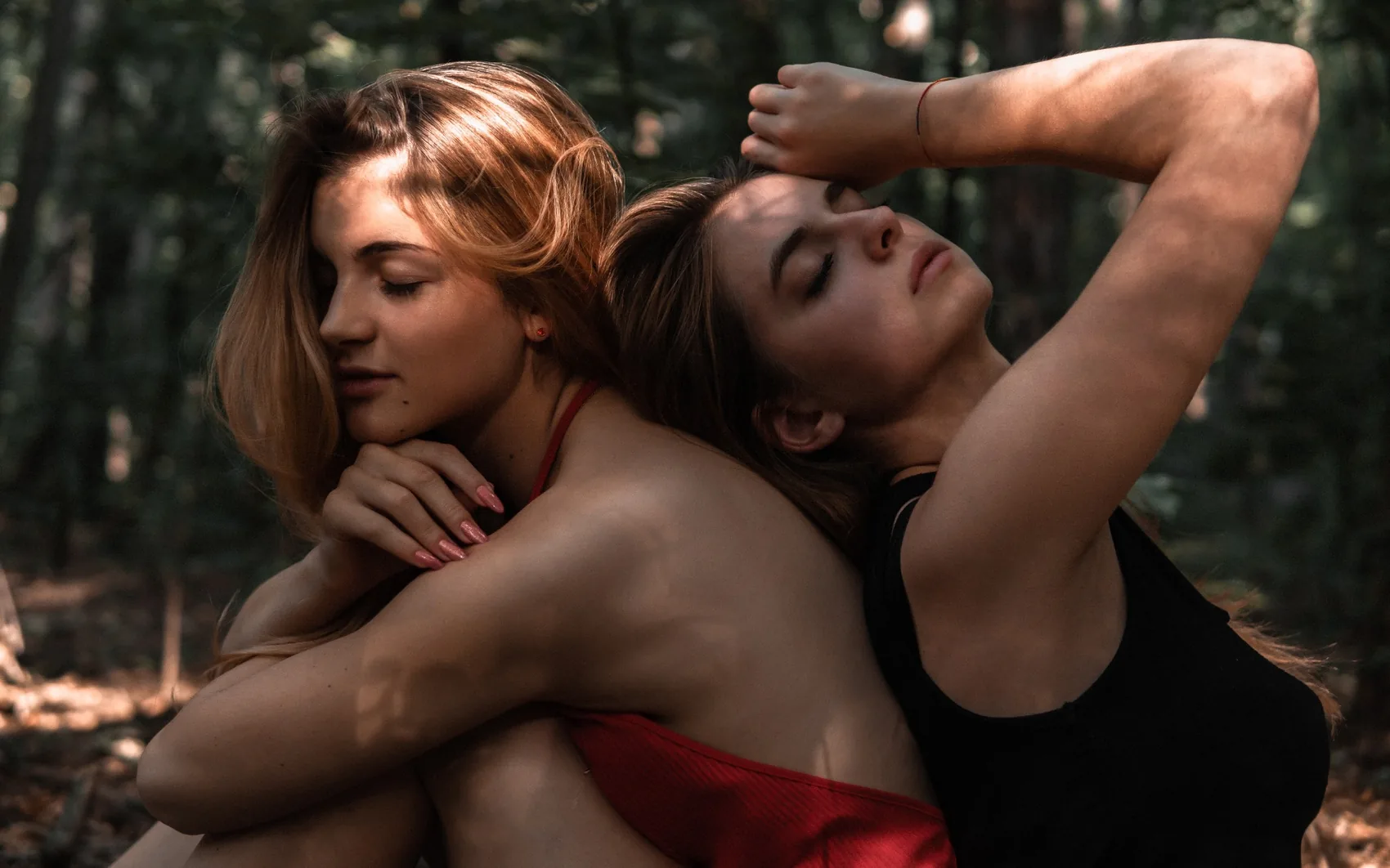 Double portrait forest